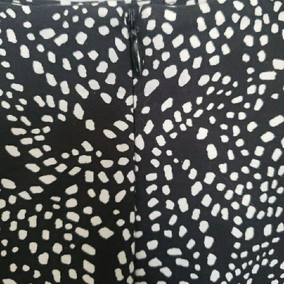Liz Claiborne Women's Size 12 Pencil Skirt Lined Black White Cotton Blend - Picture 3 of 10